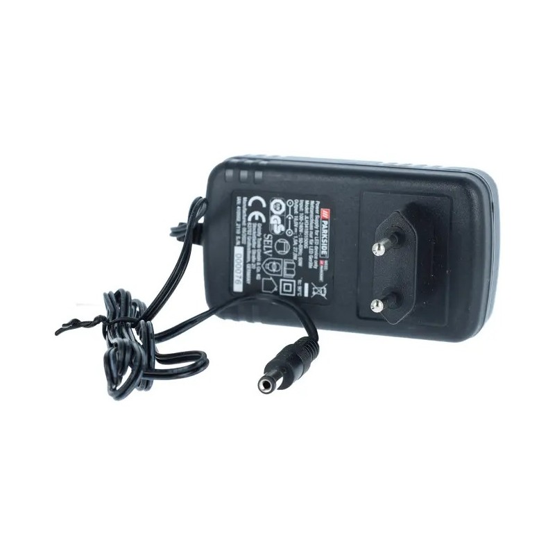 Akkus LED reflektor töltő 230V